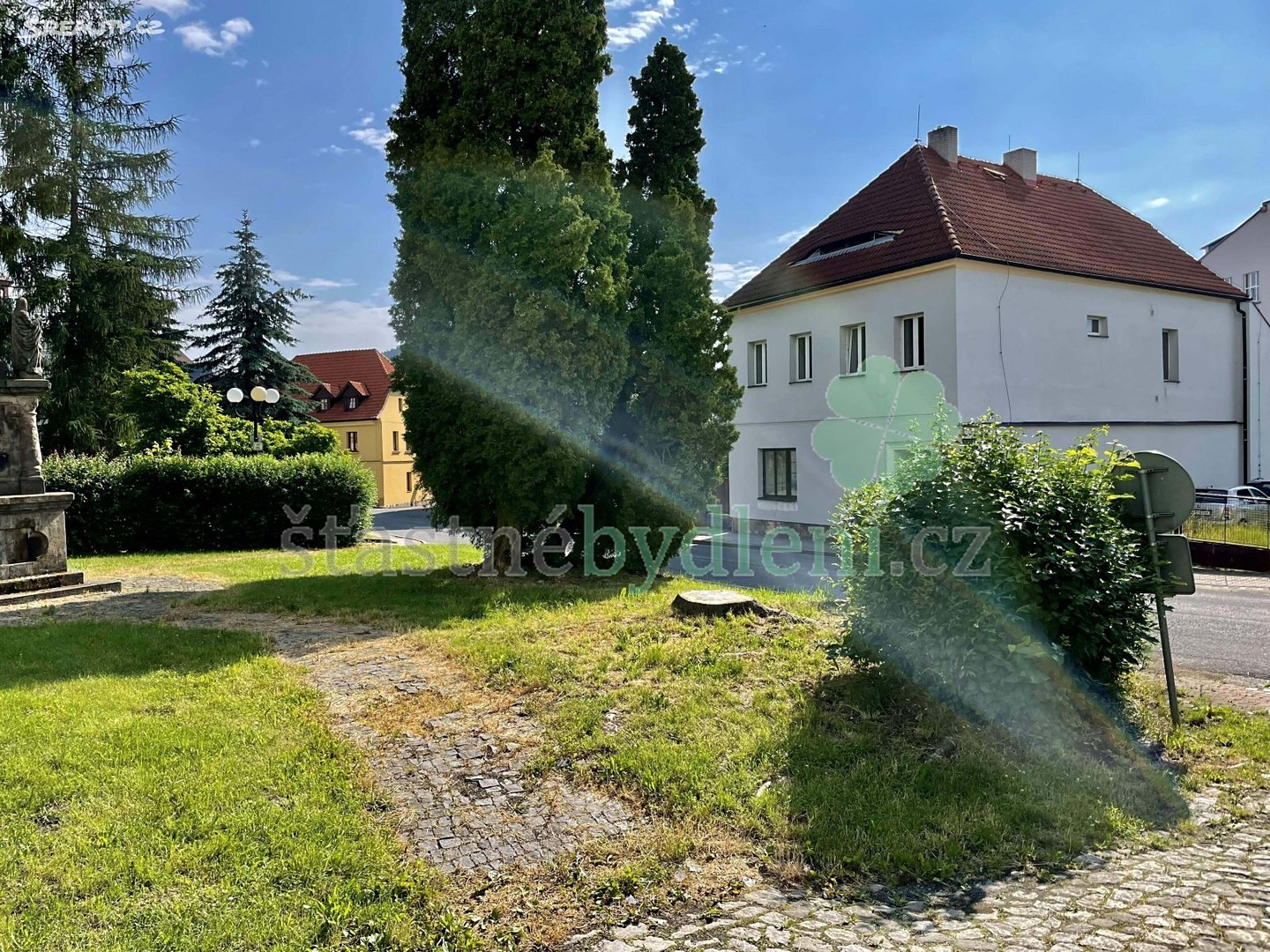 Prodej  rodinného domu 290 m², pozemek 815 m², Československé armády, Cvikov - Cvikov I