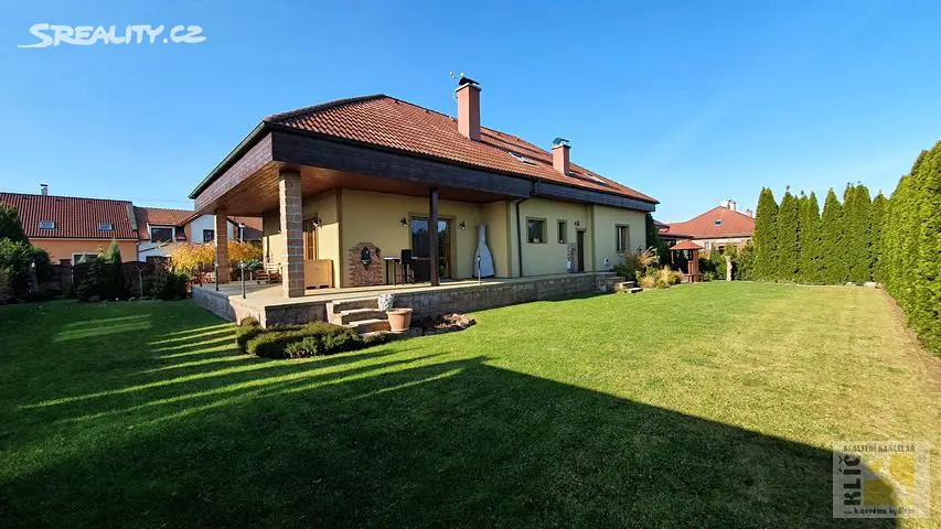 Prodej  rodinného domu 250 m², pozemek 1 057 m², Kroměříž - Bílany, okres Kroměříž