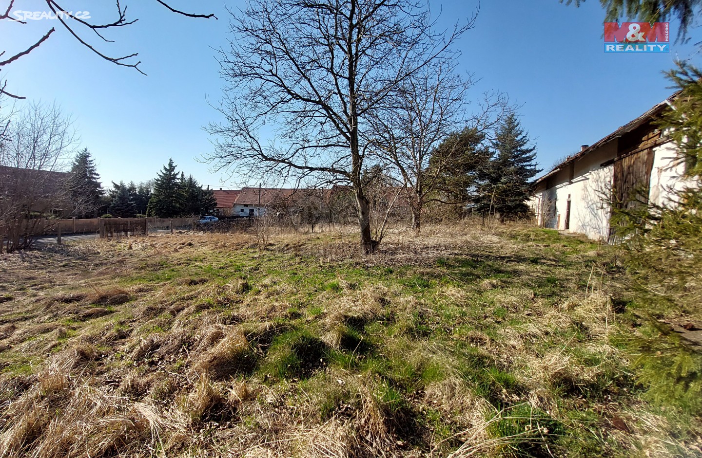 Prodej  rodinného domu 80 m², pozemek 3 008 m², Olešnice - Levín, okres Hradec Králové