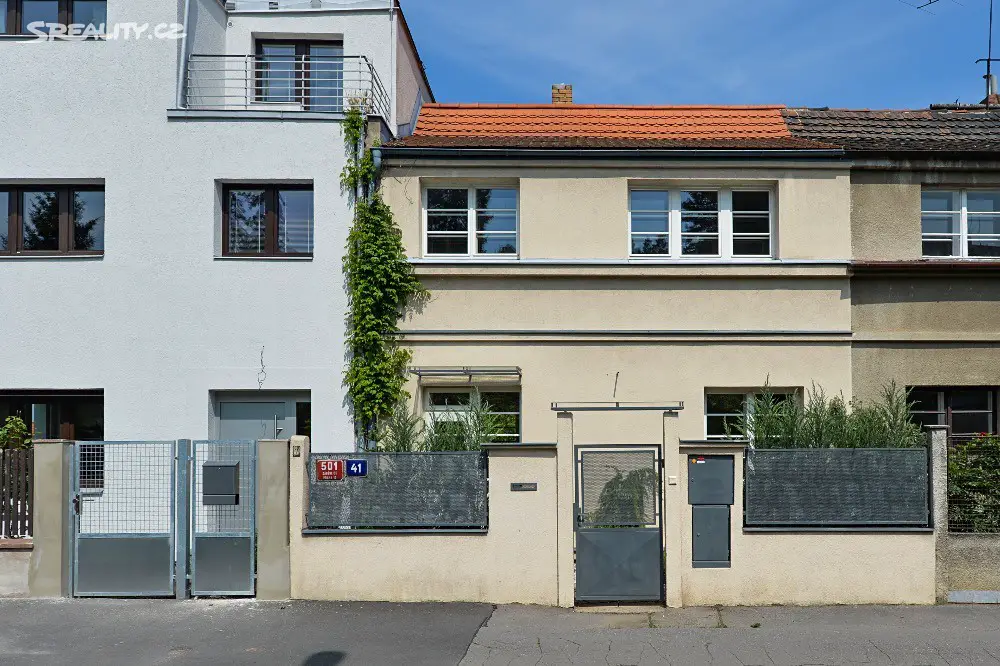 Prodej  rodinného domu 112 m², pozemek 223 m², Hlavní, Praha 4 - Záběhlice