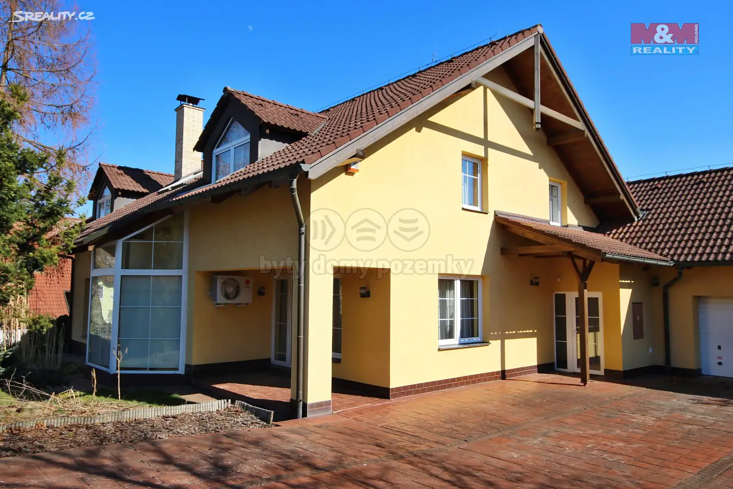 Prodej  rodinného domu 460 m², pozemek 1 543 m², Světlá nad Sázavou, okres Havlíčkův Brod