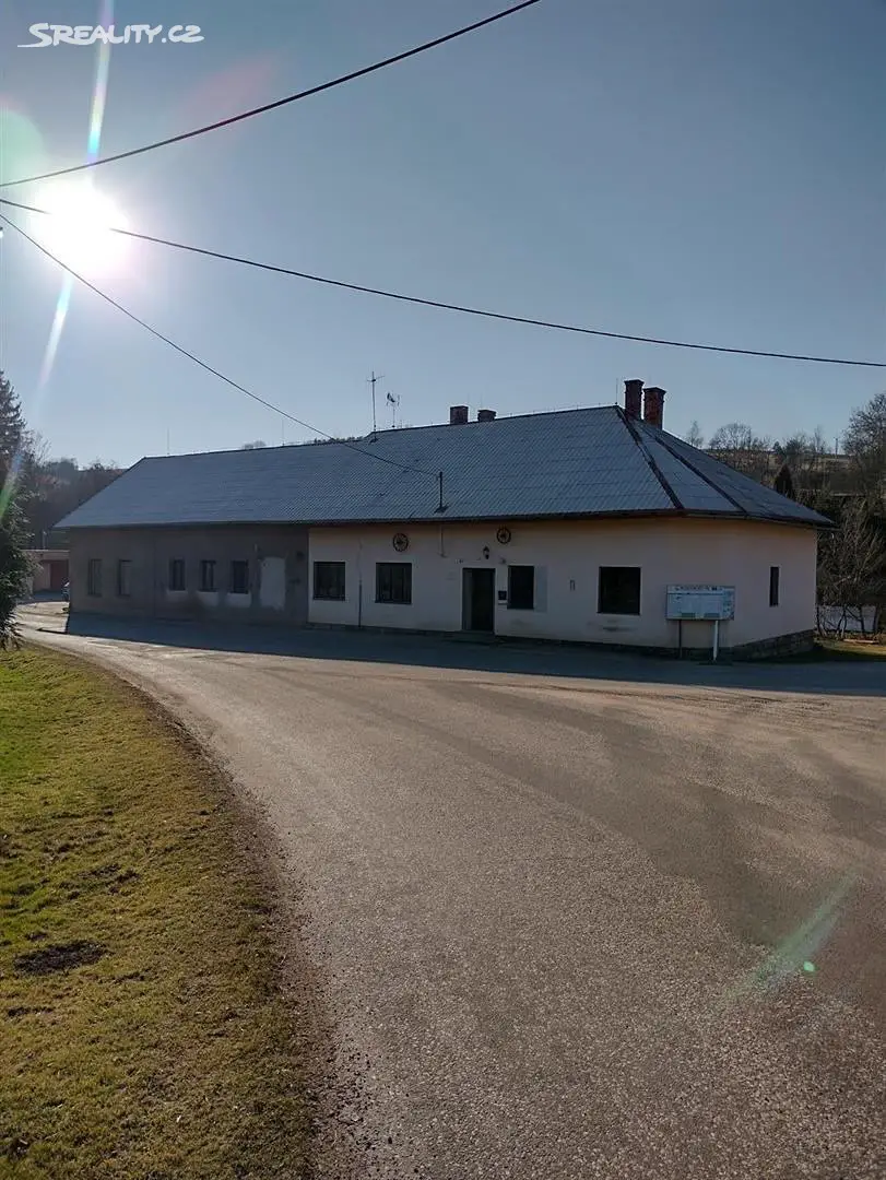 Prodej  rodinného domu 480 m², pozemek 757 m², Úbislavice - Stav, okres Jičín