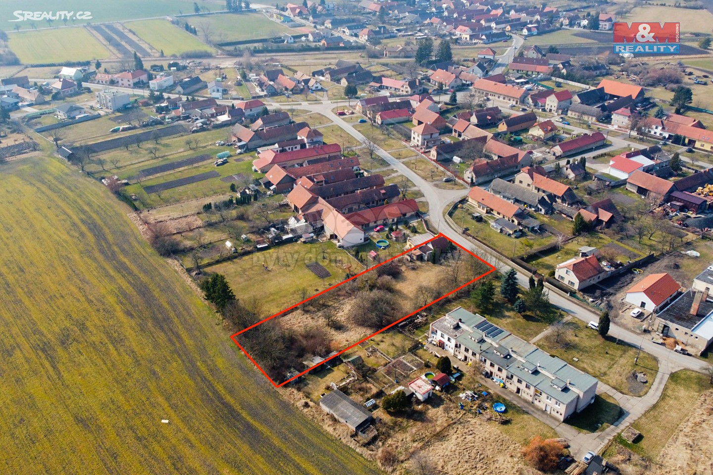 Prodej  stavebního pozemku 2 508 m², Na Plácku, Běrunice - Velké Výkleky