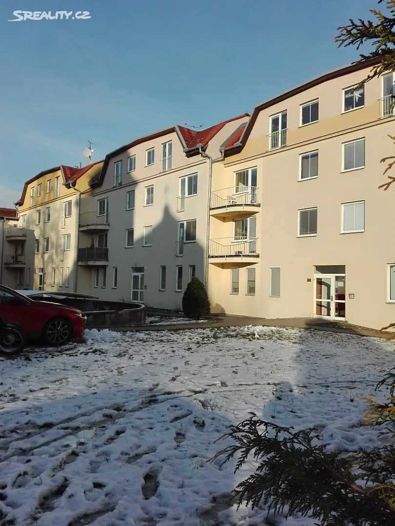 Pronájem bytu 1+1 35 m², Bednářova, Brno - Horní Heršpice