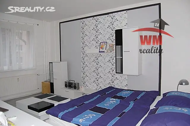 Pronájem bytu 1+1 37 m², Karlovy Vary - Sedlec, okres Karlovy Vary