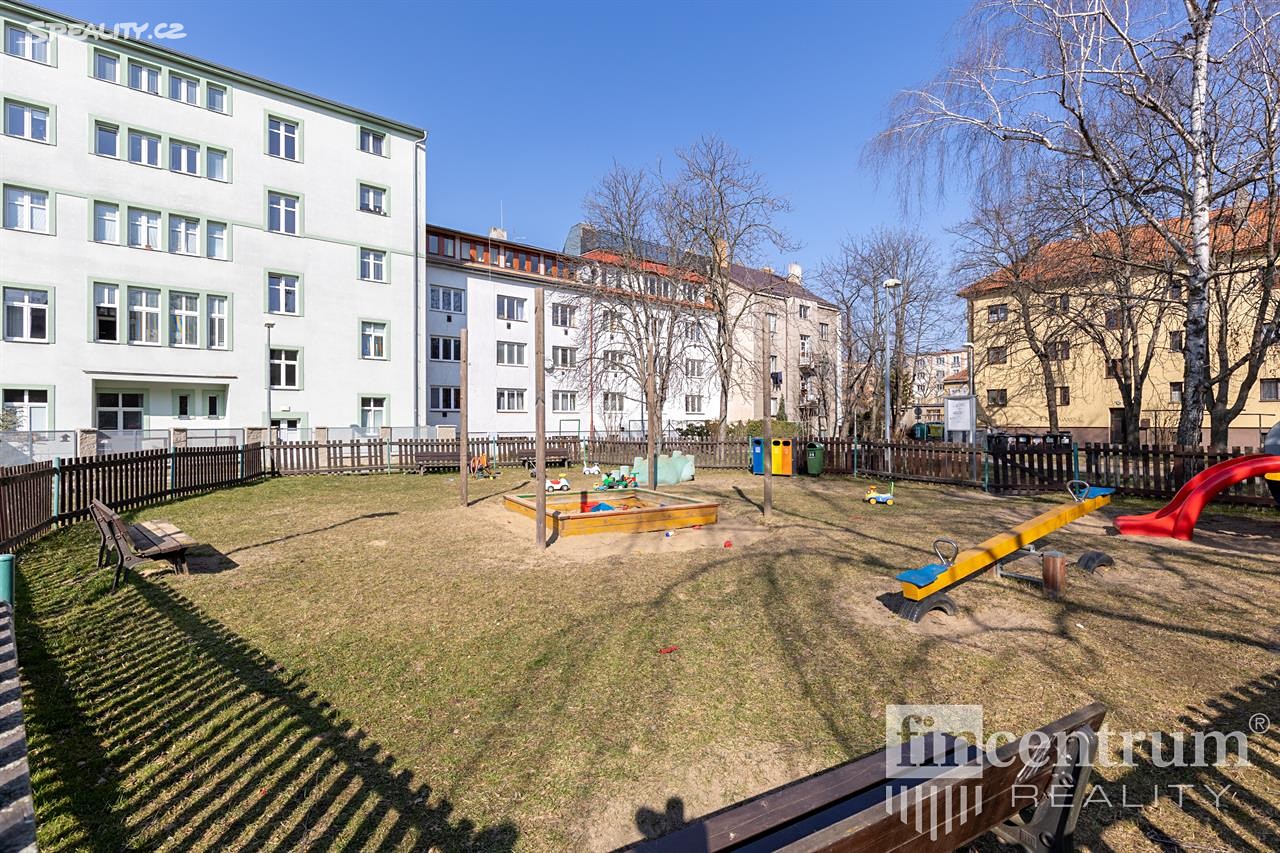 Pronájem bytu 1+1 34 m², U strže, Praha 4 - Krč