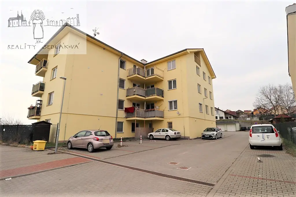 Pronájem bytu 1+kk 35 m², Hradčanská, Drásov
