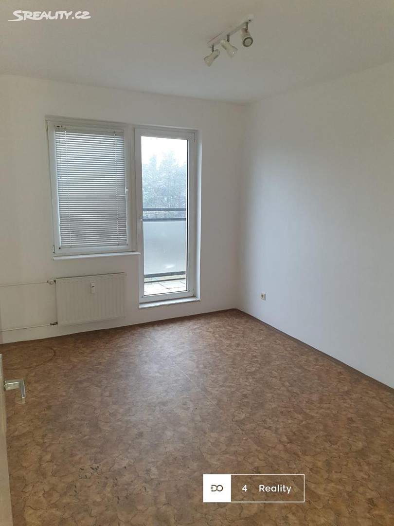 Pronájem bytu 2+1 49 m², Luštěnice - Zelená, okres Mladá Boleslav