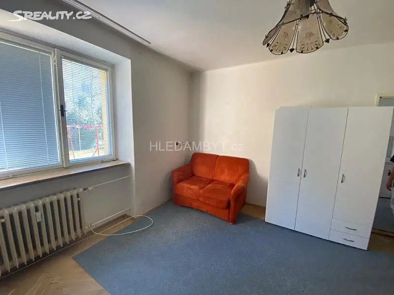 Pronájem bytu 2+1 59 m², Pelhřimovská, Praha 4 - Michle
