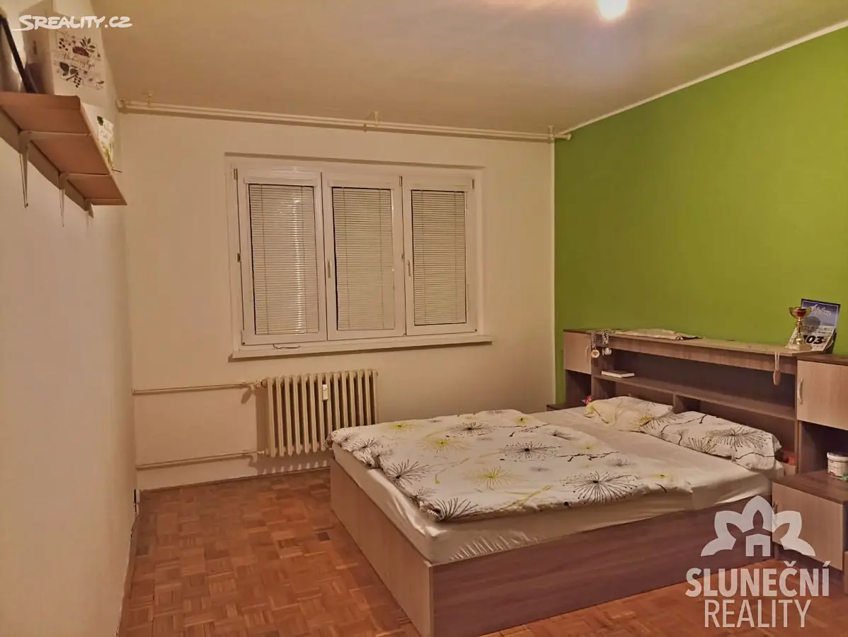 Pronájem bytu 2+1 56 m², Uherské Hradiště