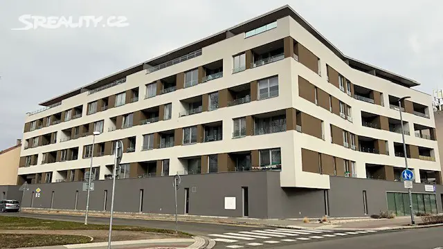 Pronájem bytu 2+kk 60 m², Husova, Pardubice - Bílé Předměstí