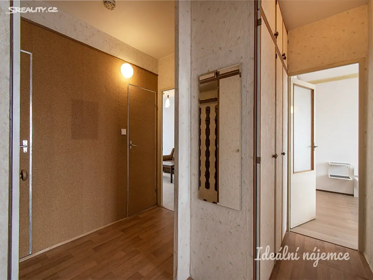 Pronájem bytu 3+1 62 m², Sládkovičova, Praha 4 - Krč