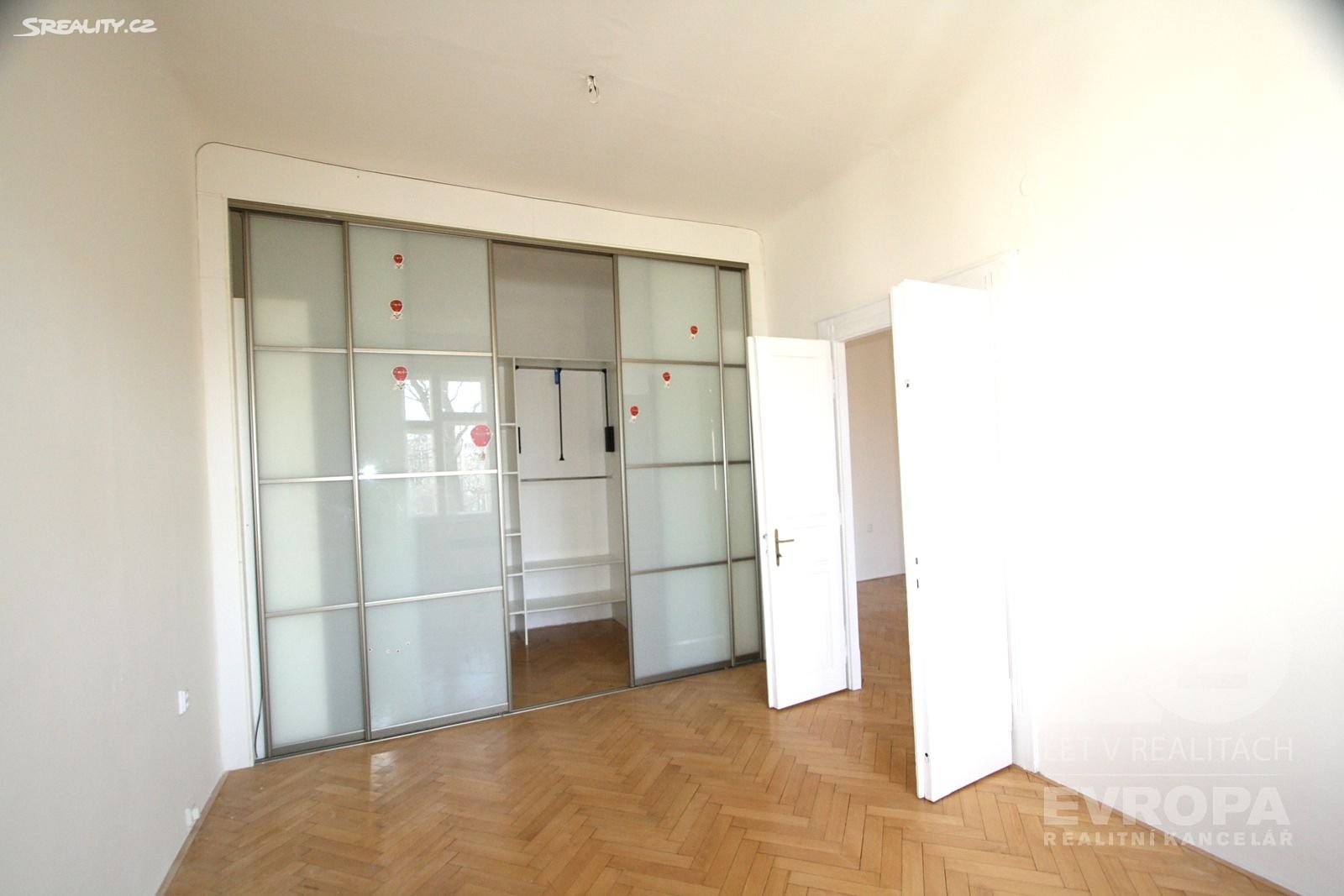 Pronájem bytu 3+kk 86 m², Ječná, Praha 2 - Nové Město