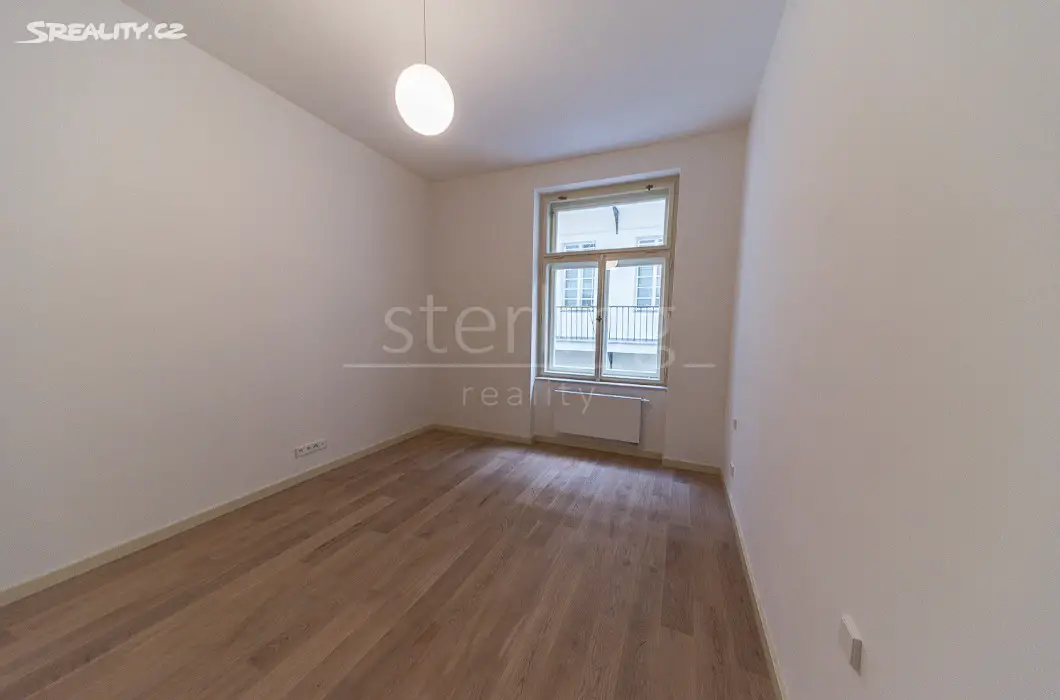 Pronájem bytu 3+kk 95 m², U Půjčovny, Praha 1 - Nové Město