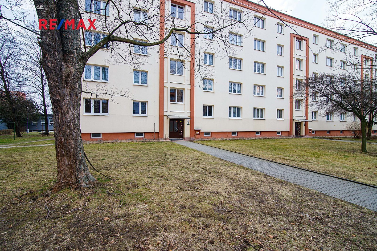 Prodej bytu 2+1 54 m², Zednická, Ostrava - Poruba