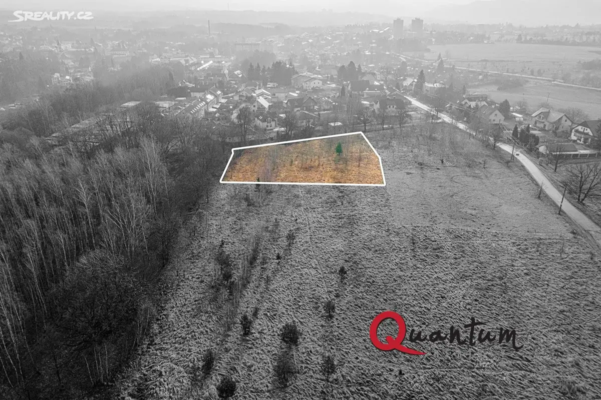 Prodej  stavebního pozemku 3 153 m², Karlovy Vary - Stará Role, okres Karlovy Vary