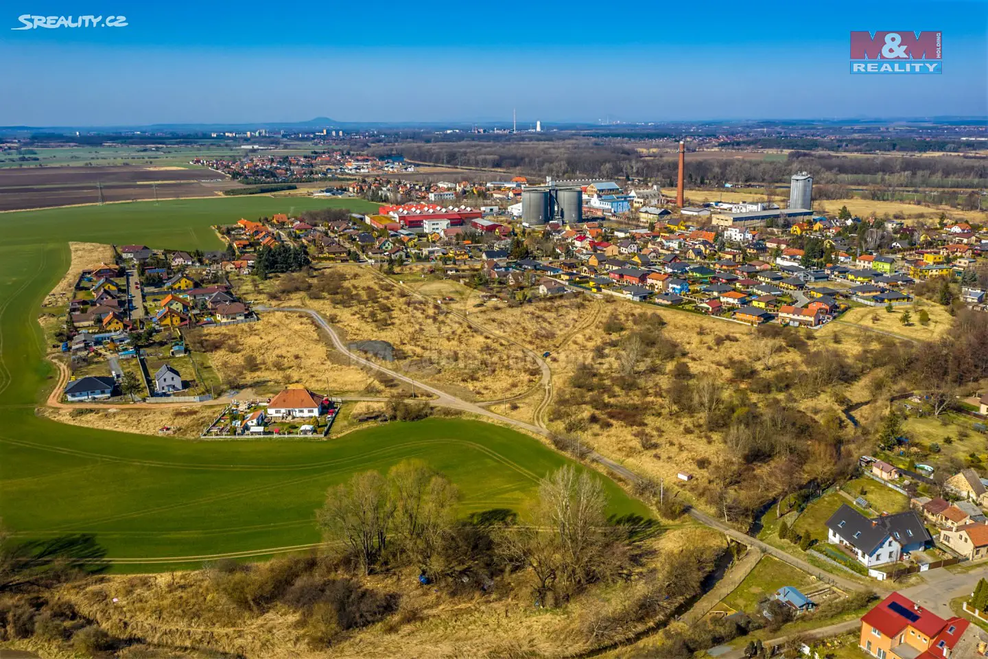 Prodej  stavebního pozemku 14 617 m², Kostelec nad Labem, okres Mělník