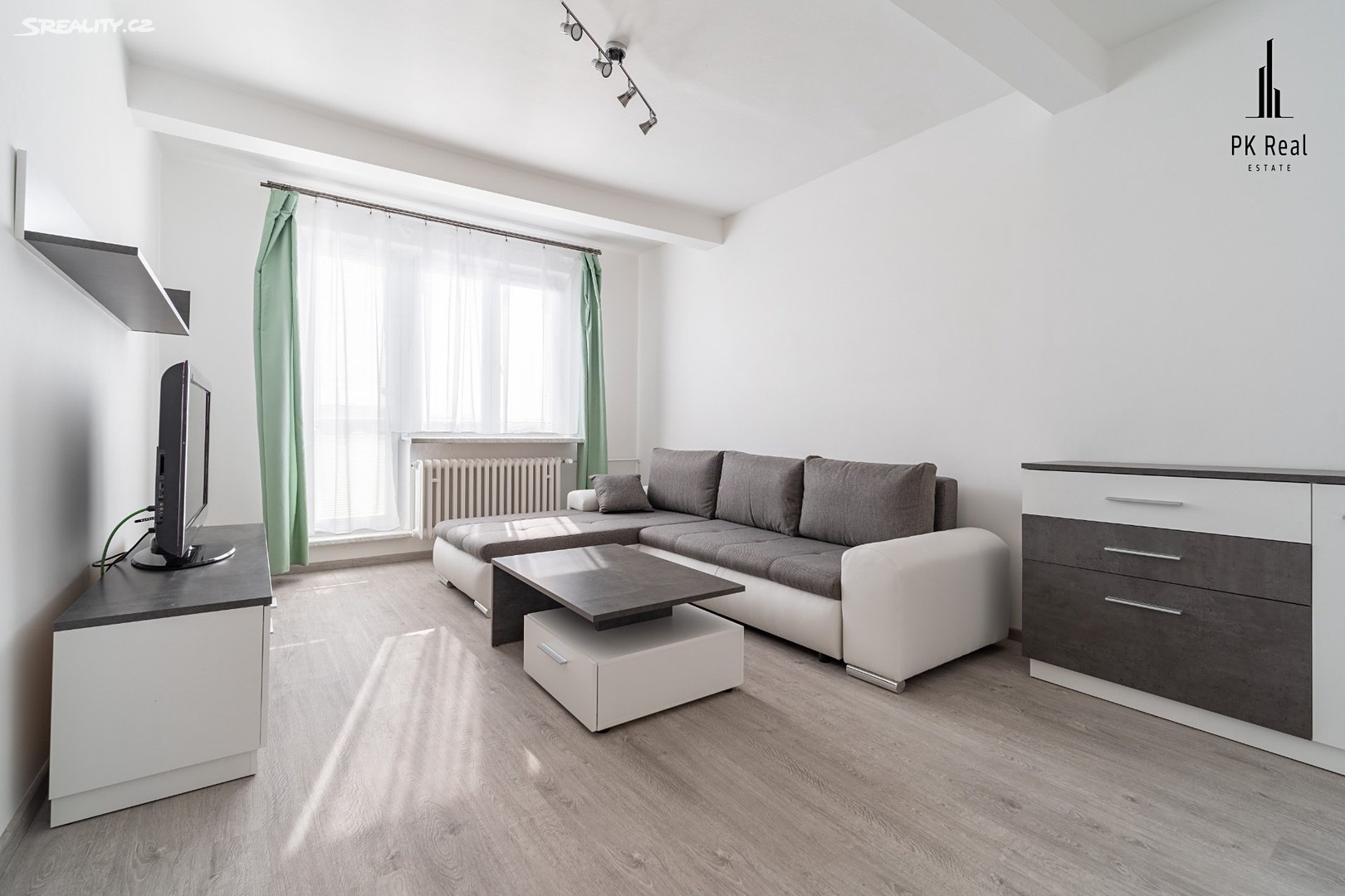 Pronájem bytu 2+1 56 m², náměstí SNP, Brno - Černá Pole