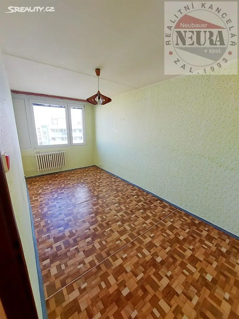 Prodej bytu 3+1 80 m², Chudenická, Praha 10 - Hostivař