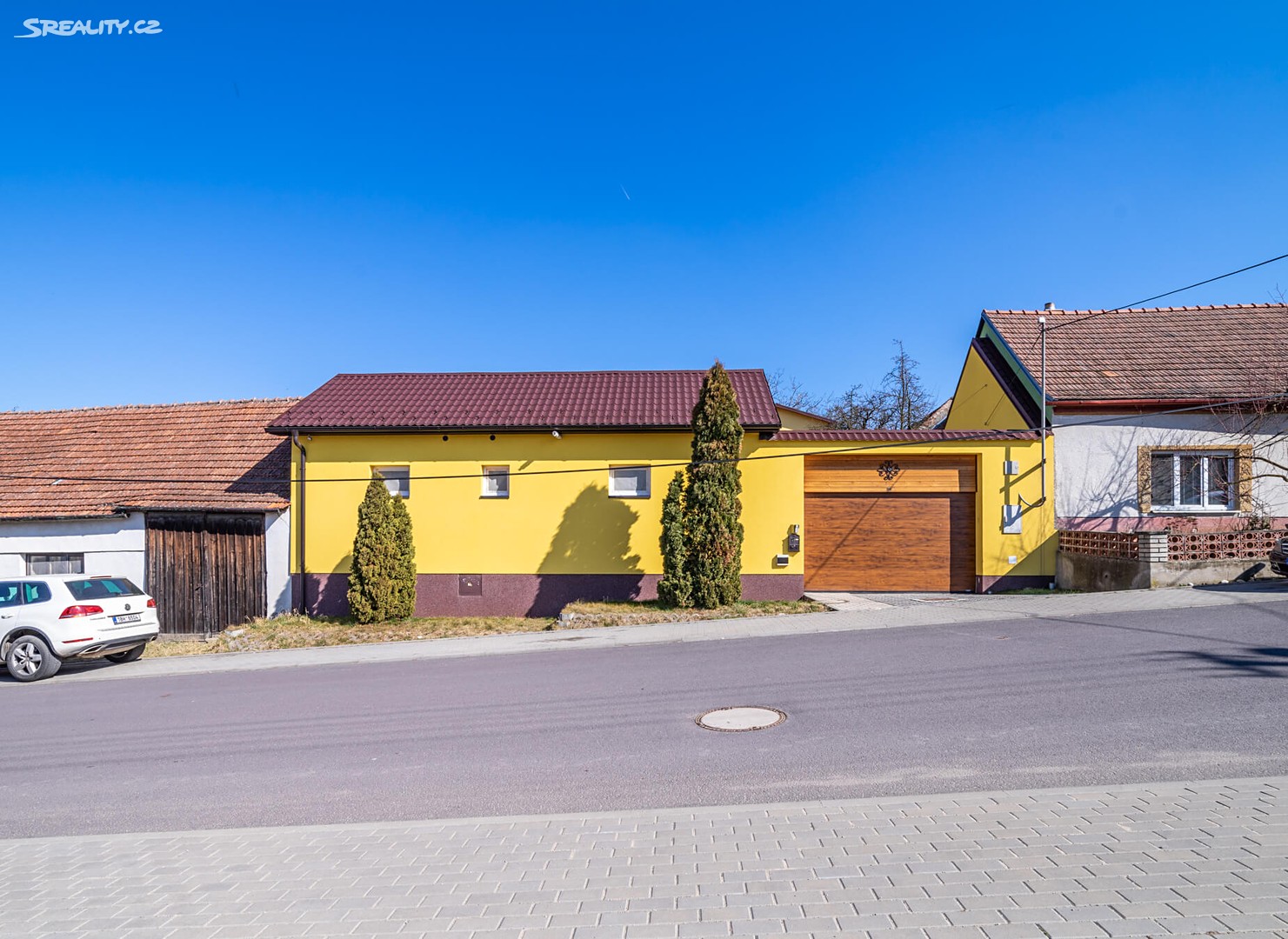 Prodej  rodinného domu 220 m², pozemek 2 144 m², Oleksovice, okres Znojmo