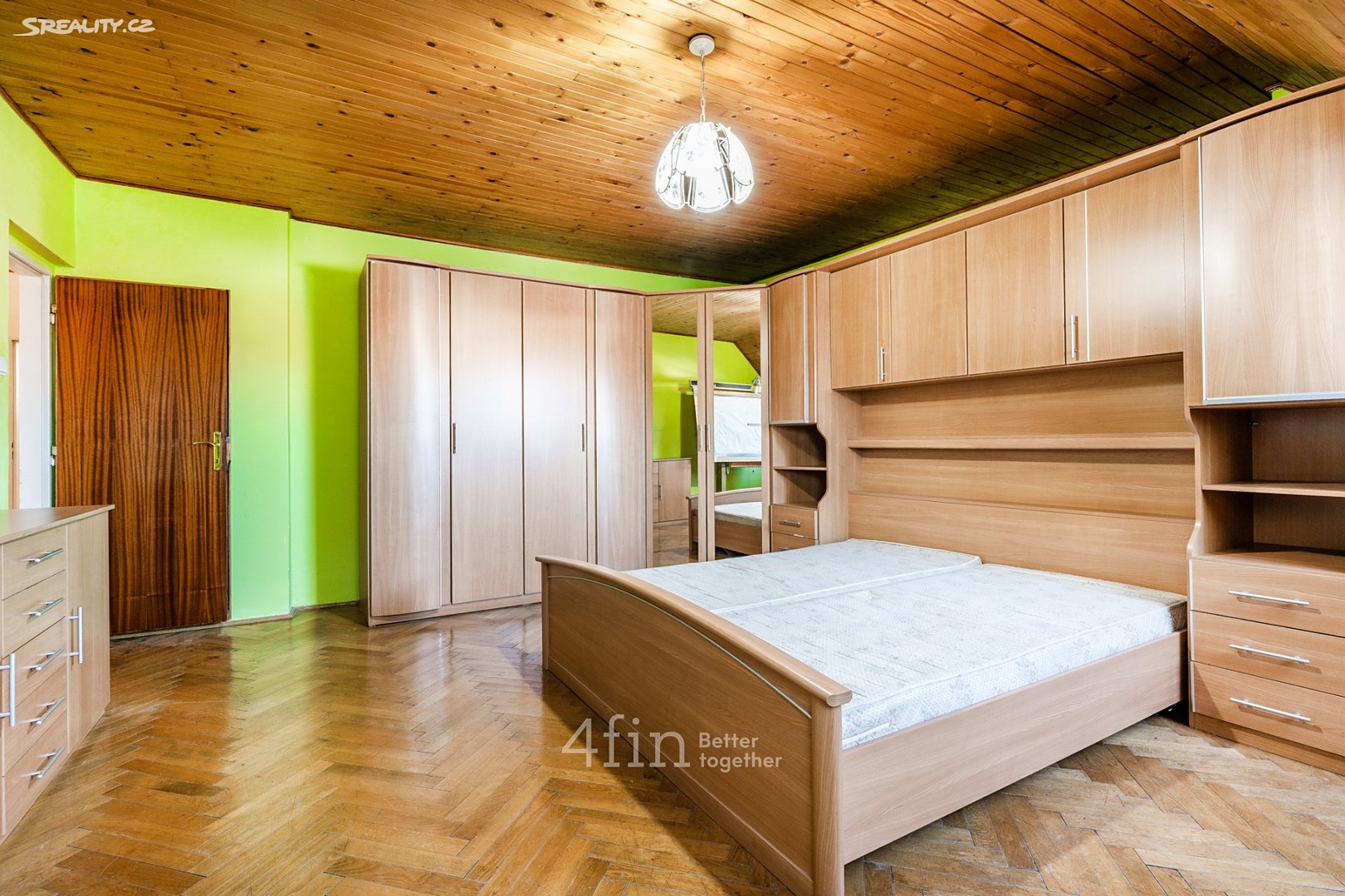 Prodej  rodinného domu 250 m², pozemek 580 m², Semilská, Praha 9 - Kbely