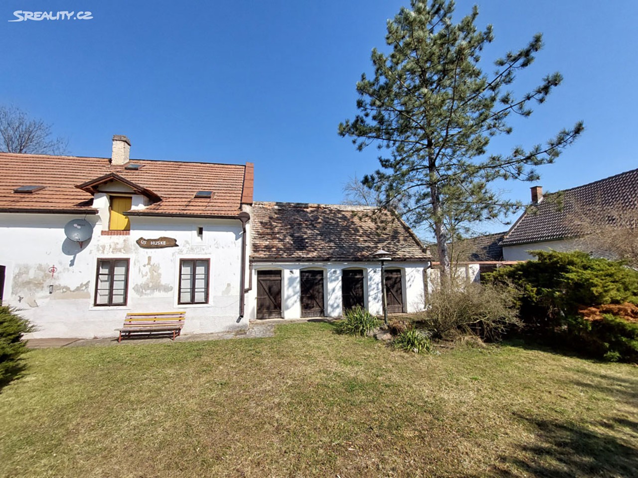 Prodej  rodinného domu 120 m², pozemek 4 027 m², Staňkovice - Tvršice, okres Louny