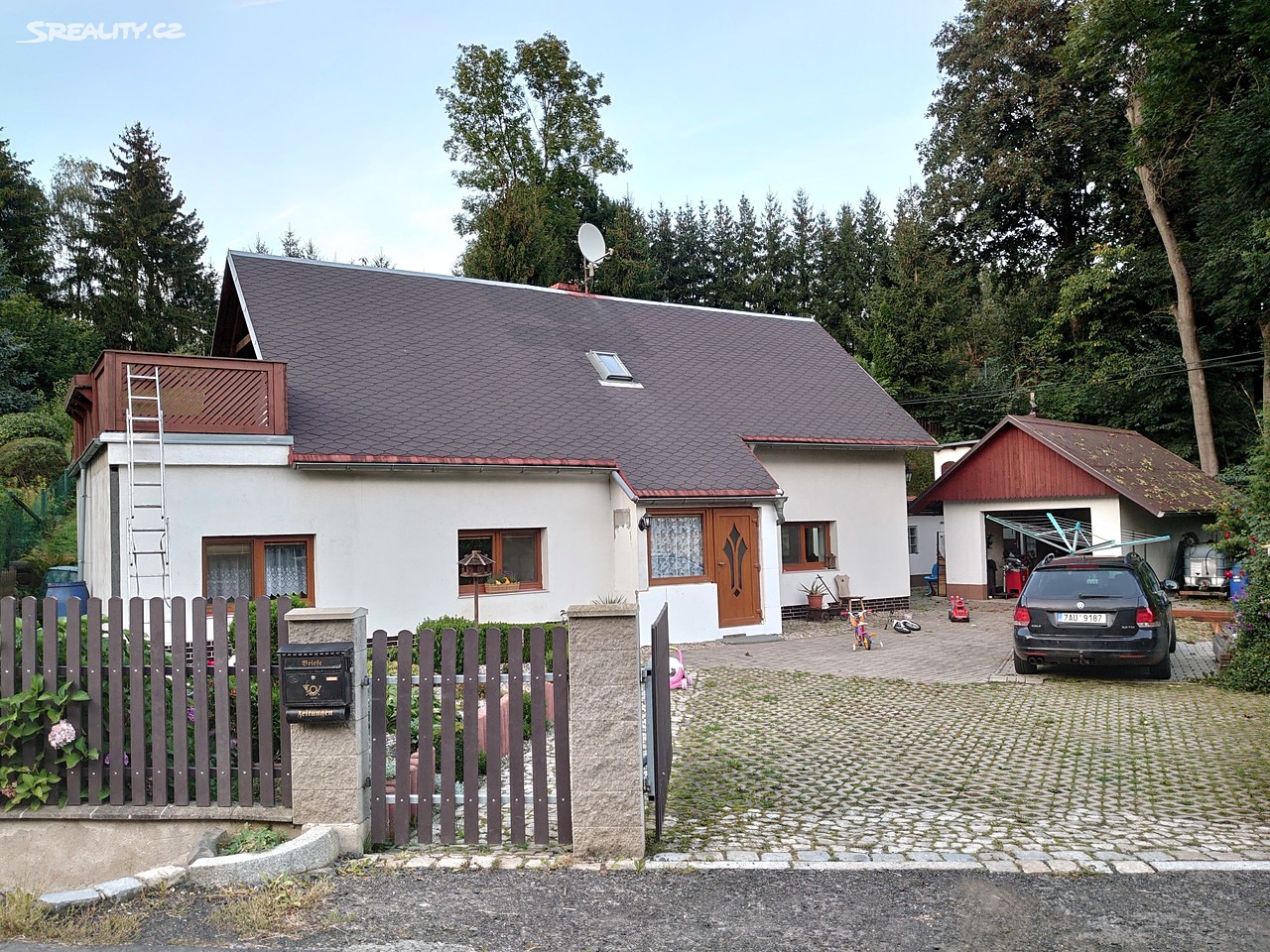 Prodej  rodinného domu 180 m², pozemek 4 313 m², Velká Bukovina, okres Děčín