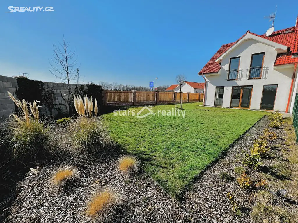 Prodej  rodinného domu 131 m², pozemek 350 m², U Střelnice, Veltrusy