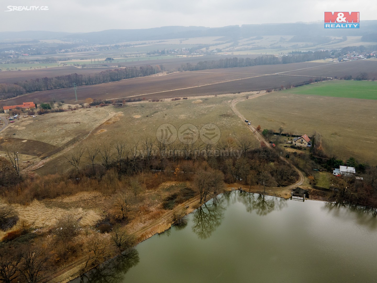 Prodej  pole 2 652 m², Skuhrov, okres Beroun