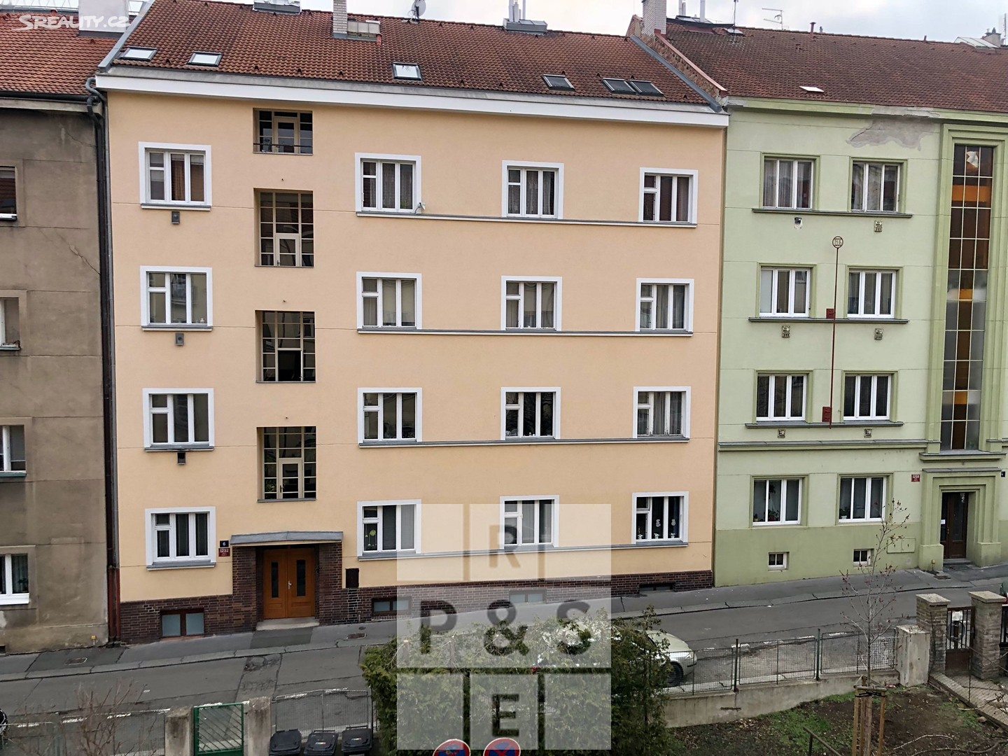 Pronájem bytu 1+1 40 m², Na Veselí, Praha 4 - Nusle