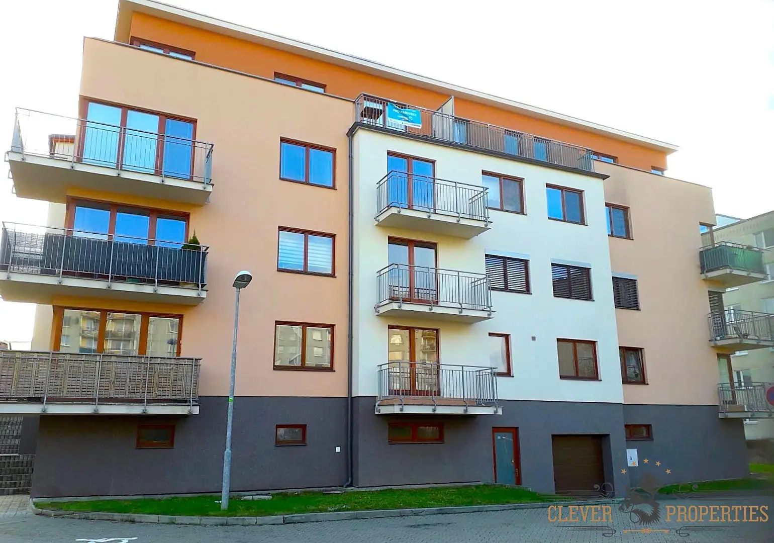 Pronájem bytu 2+kk 51 m², Dubinská, Pardubice - Studánka