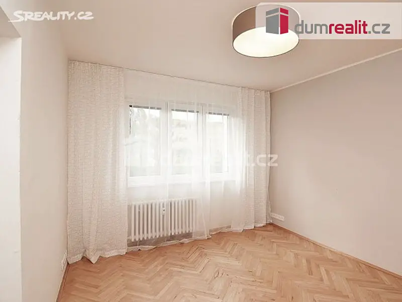 Prodej bytu 2+1 47 m², Hrubínova, Neratovice
