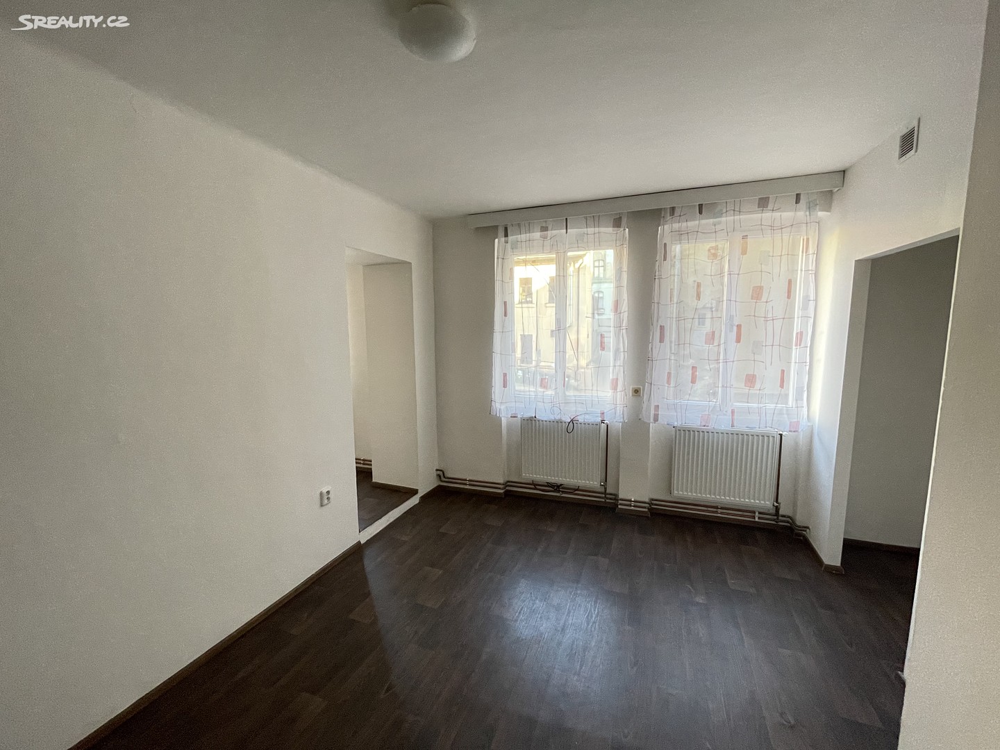 Prodej bytu 2+kk 37 m², nám. Dr. E. Beneše, Liberec - Liberec III-Jeřáb
