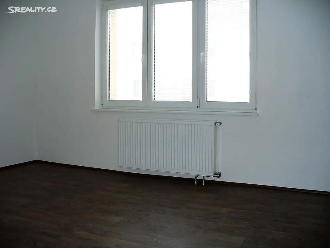Pronájem bytu 2+1 55 m², Sportovní, Smržovka