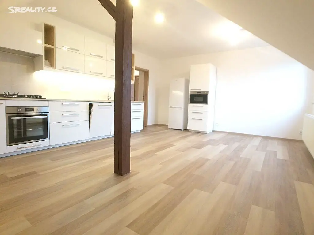 Pronájem bytu 3+kk 80 m², U Habrovky, Praha 4 - Krč