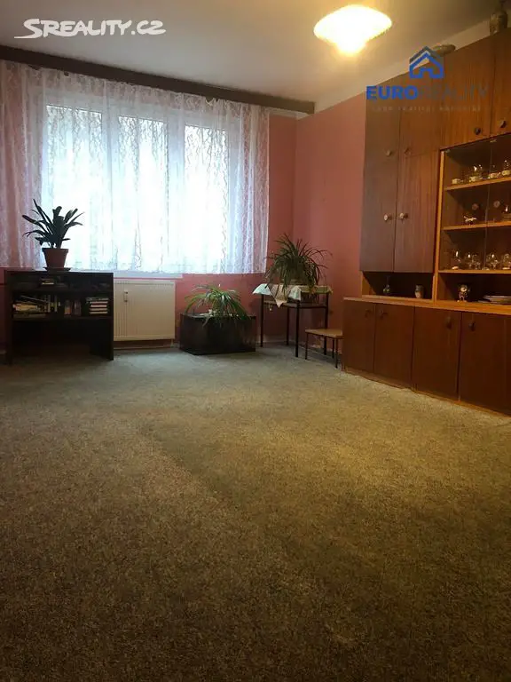 Prodej bytu 3+1 88 m², třída Dukelských hrdinů, Jáchymov