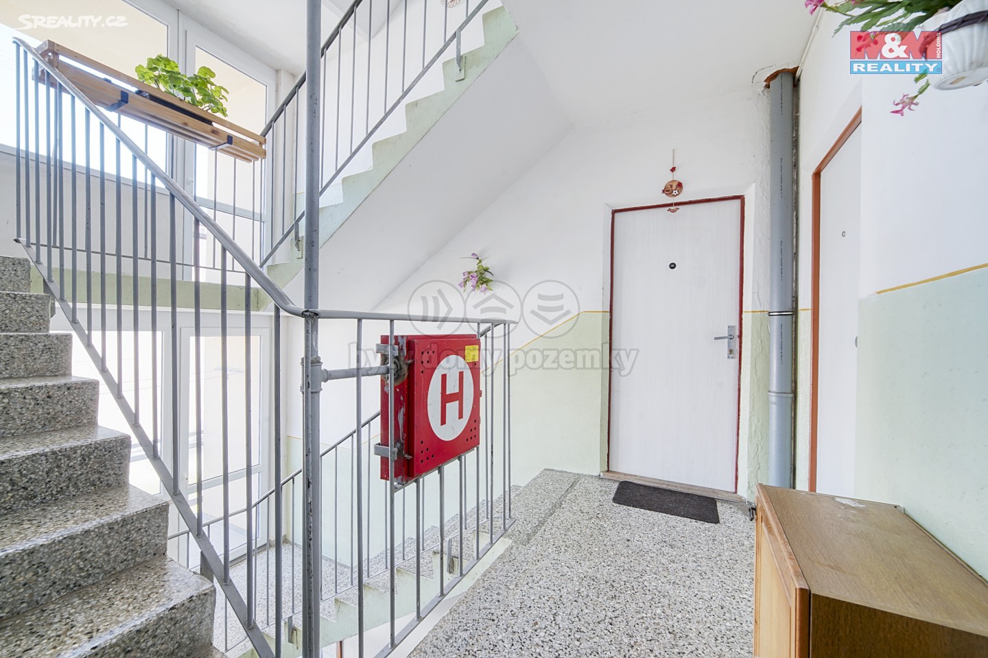 Prodej bytu 3+1 65 m², Mírová, Kralovice