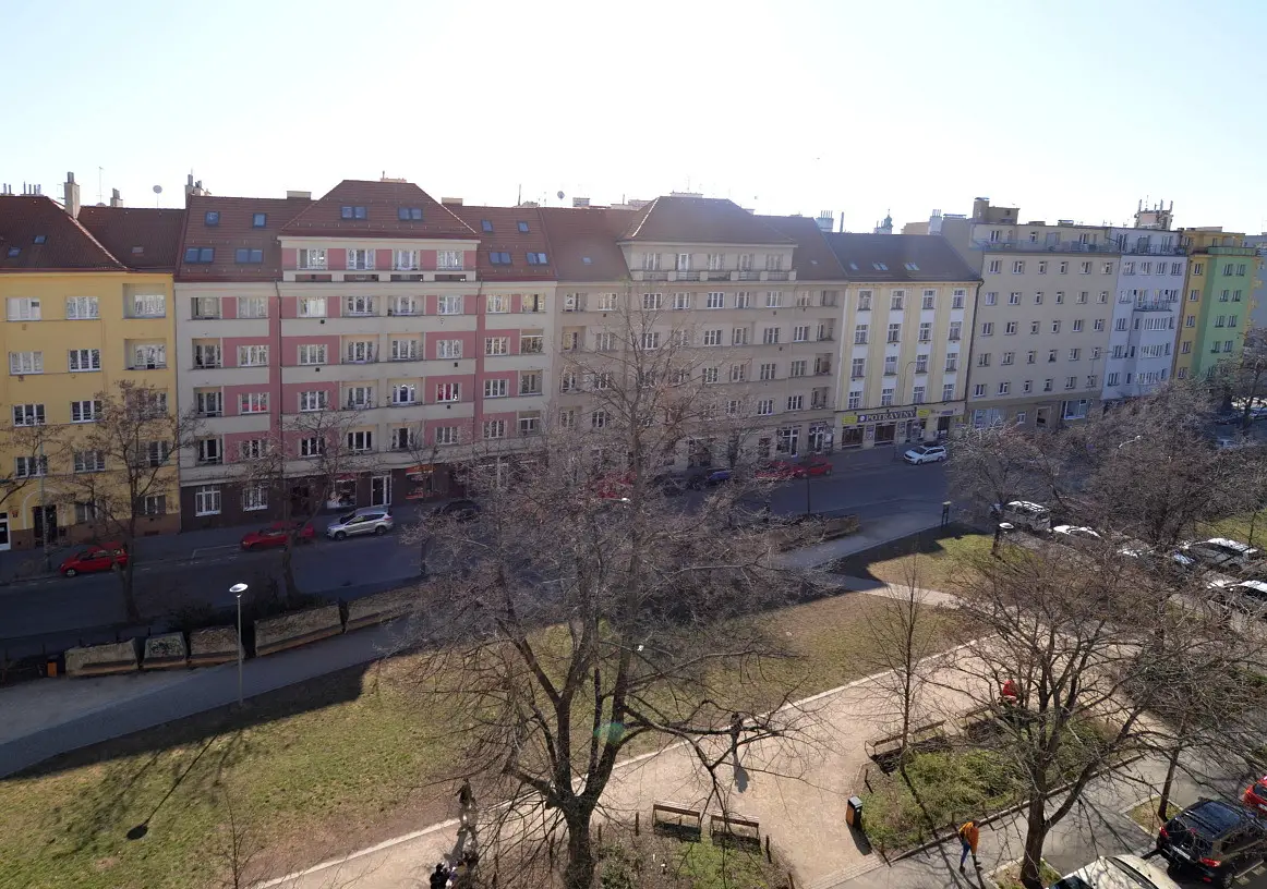 náměstí Dr. Václava Holého, Praha 8 - Libeň