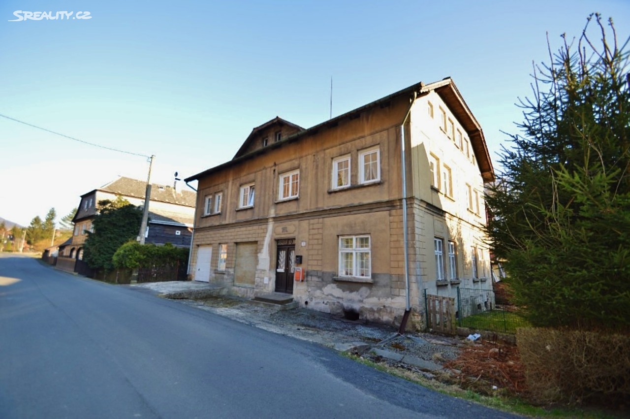 Prodej  rodinného domu 360 m², pozemek 583 m², Chřibská - Horní Chřibská, okres Děčín