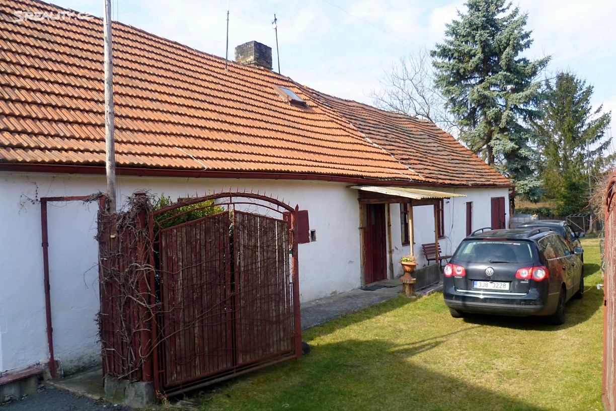 Prodej  rodinného domu 91 m², pozemek 483 m², Velký Chlumec, okres Beroun