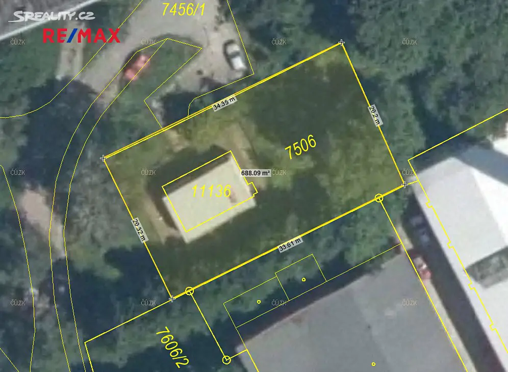 Prodej  komerčního pozemku 686 m², Uherský Brod, okres Uherské Hradiště