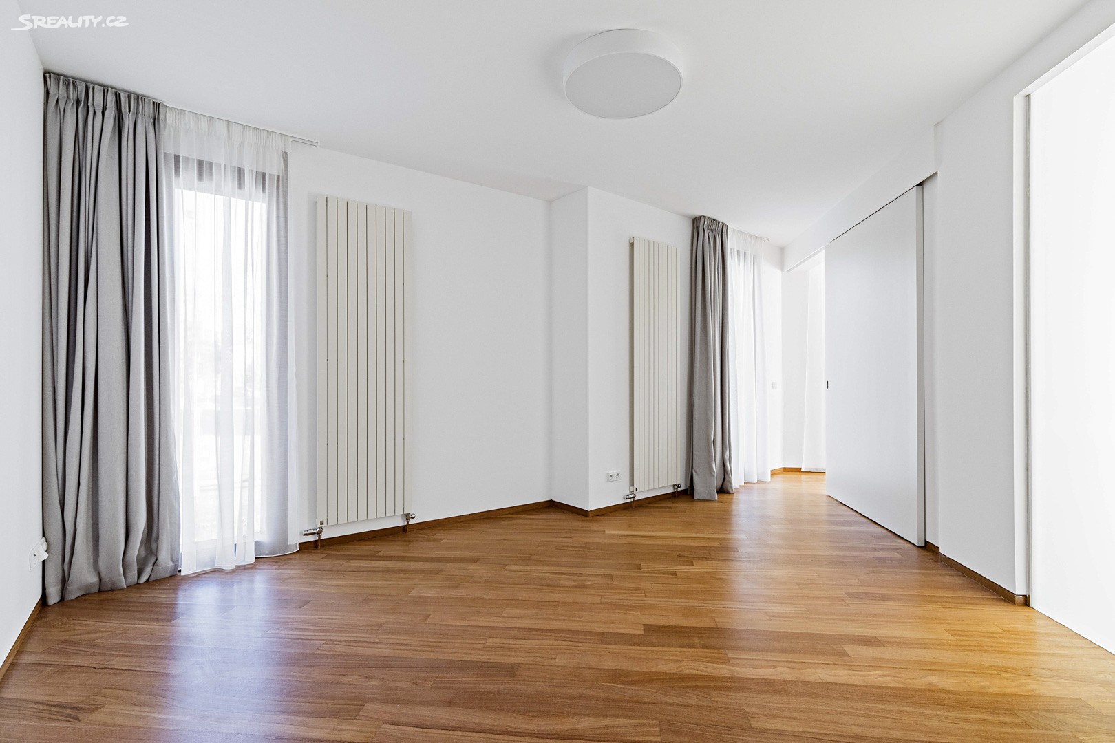 Pronájem bytu 5+1 191 m², Pod Kaštany, Praha 6 - Bubeneč