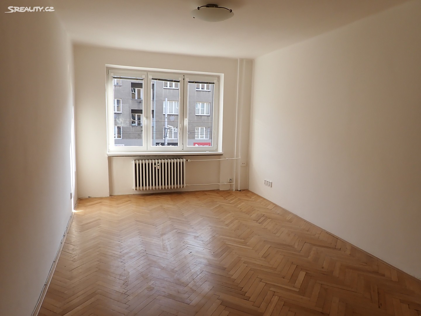 Pronájem bytu 2+1 54 m², V olšinách, Praha 10 - Vršovice