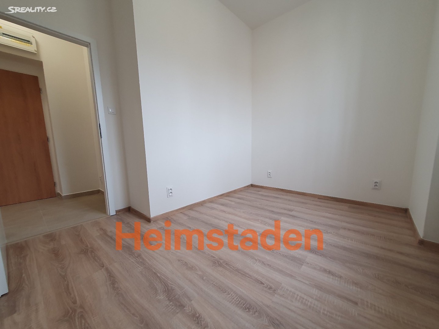 Pronájem bytu 2+kk 34 m², U Stromovky, Havířov - Město