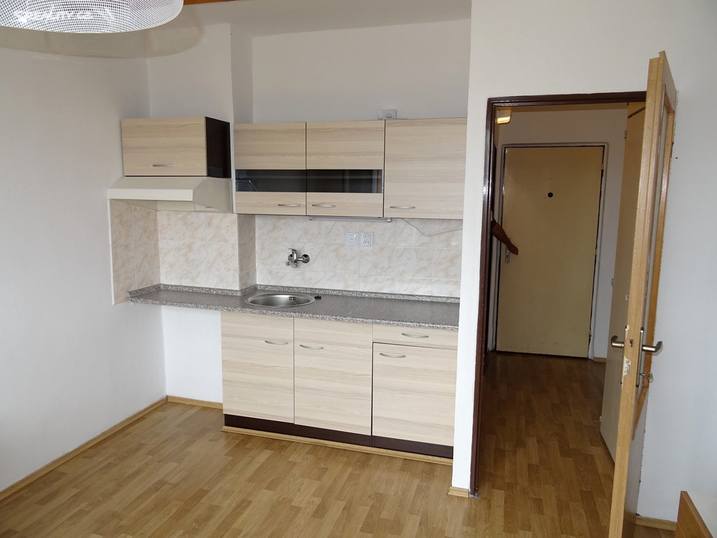 Pronájem bytu 1+kk 25 m², Na Pískovně, Liberec - Liberec XIV-Ruprechtice