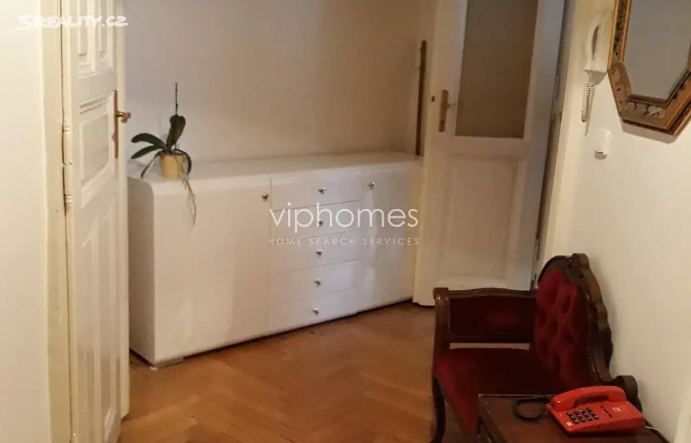 Pronájem bytu 2+kk 60 m², Konviktská, Praha 1 - Staré Město