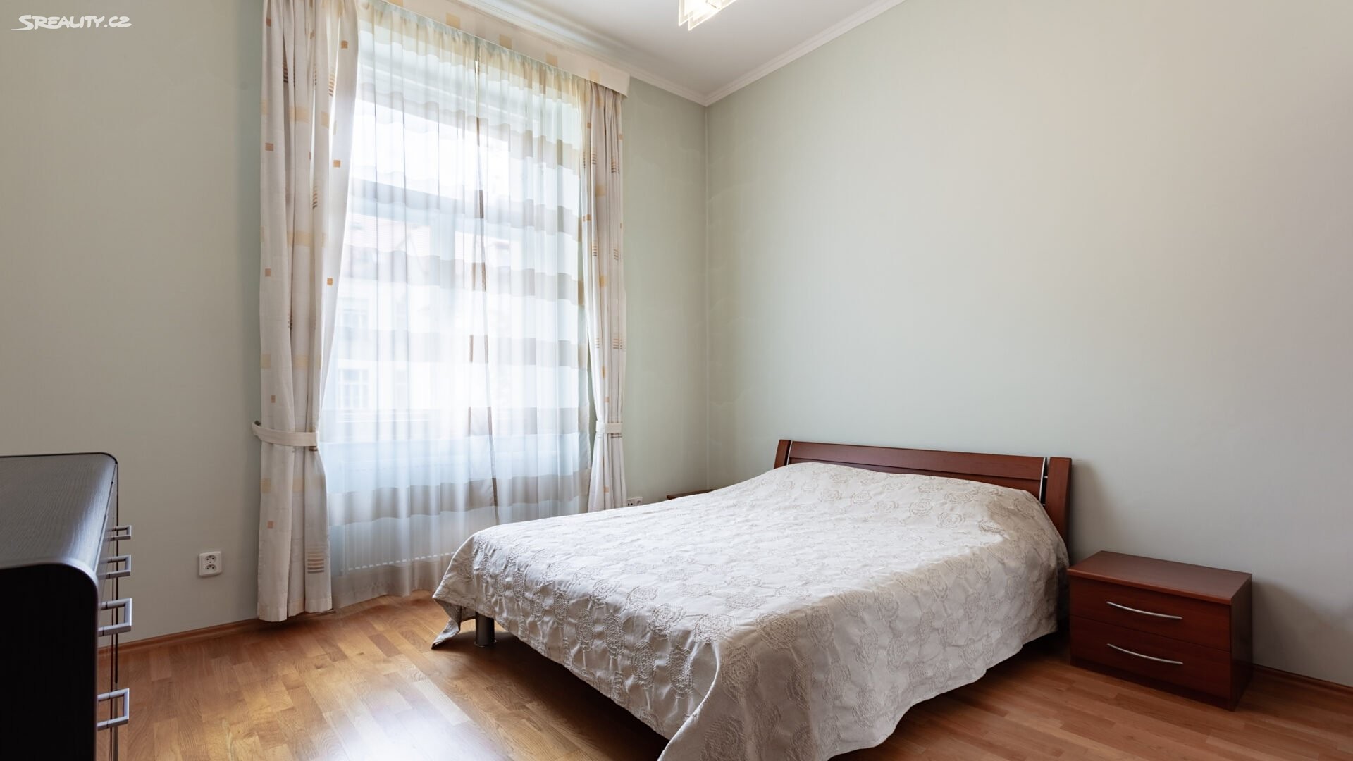 Pronájem bytu 3+1 130 m², Masarykovo nábřeží, Praha - Nové Město