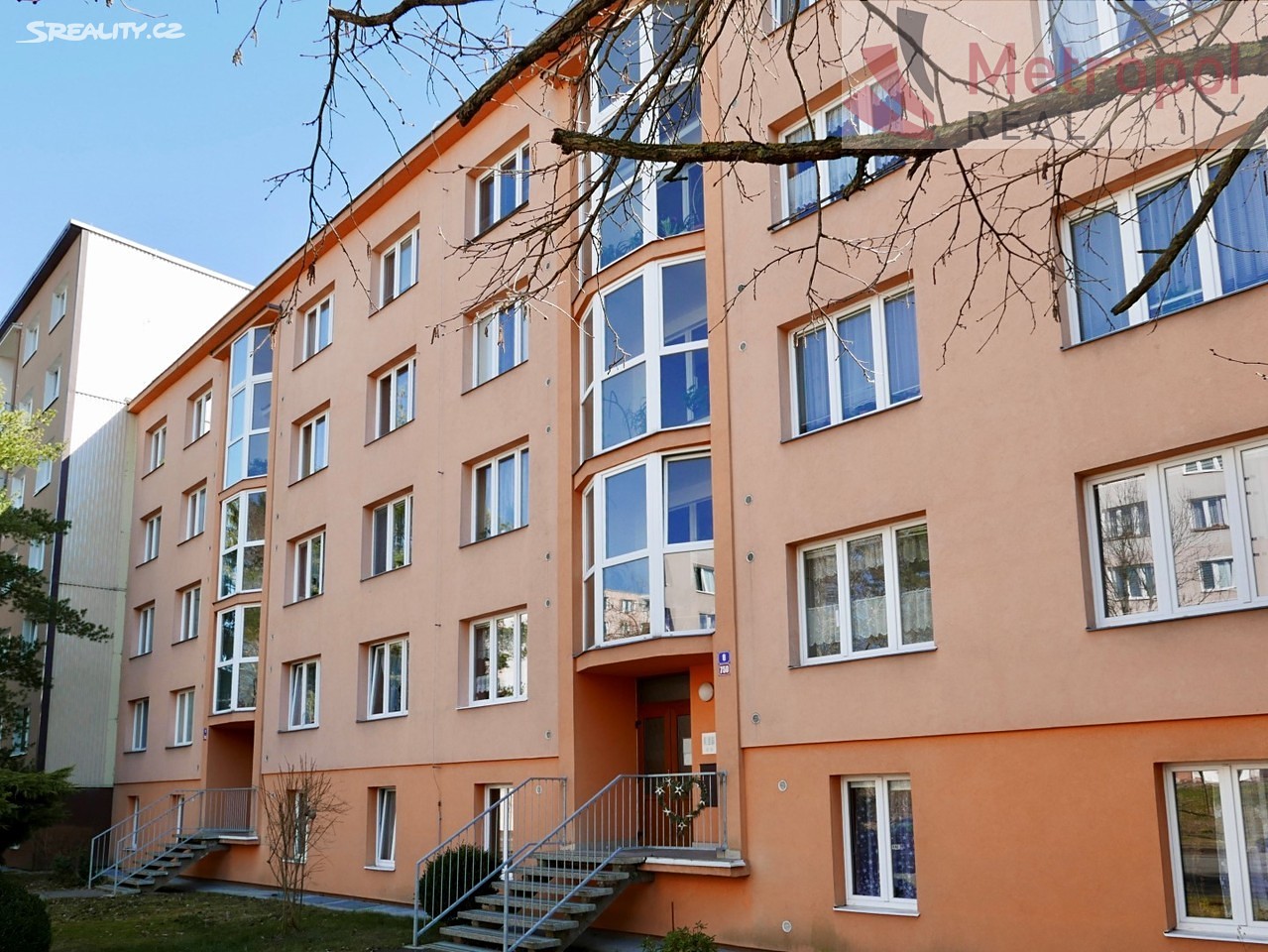 Prodej bytu 1+1 38 m², Chomutovská, Karlovy Vary - Rybáře
