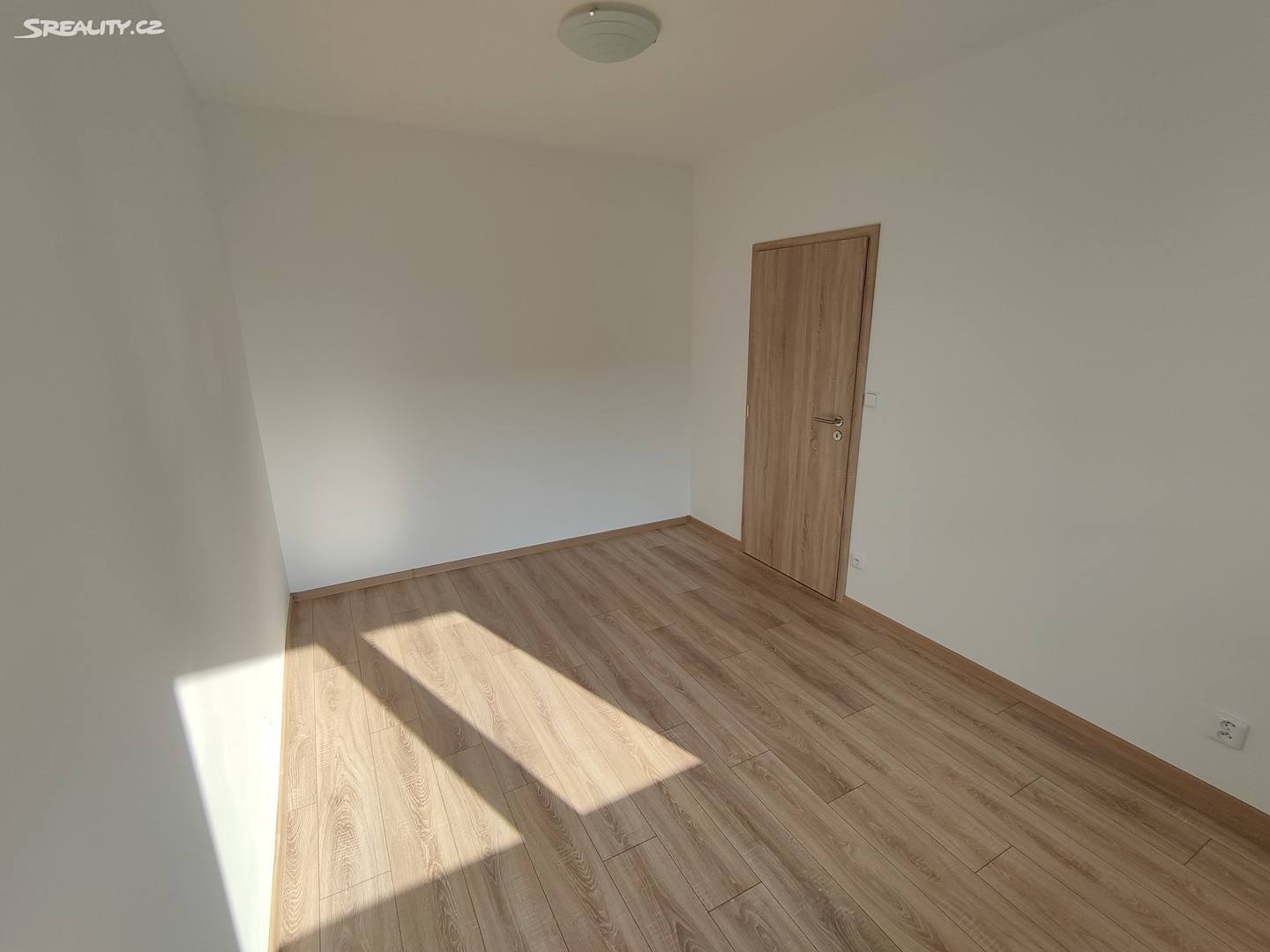 Prodej bytu 2+kk 50 m², U Kasáren, Pohořelice