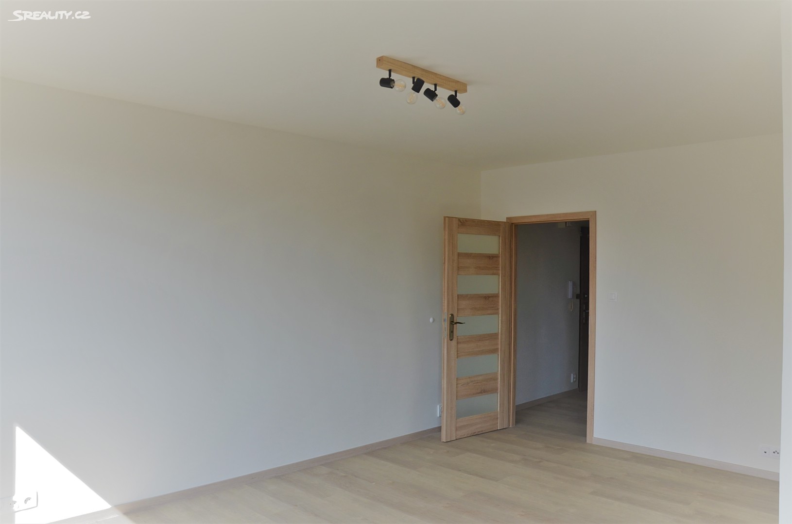 Pronájem bytu 3+kk 68 m², Ctěnická, Praha 9 - Prosek